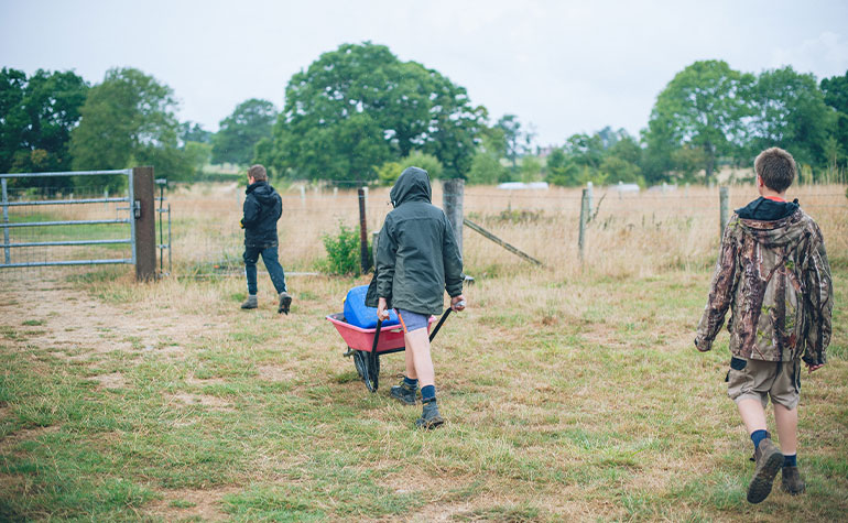 Young Wiltshire Volunteers for Seeds4Success